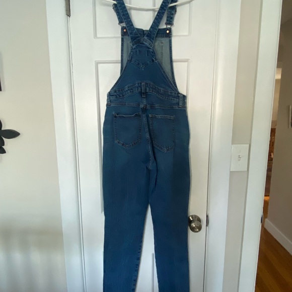Old navy,  sz. 8 tall, overall . Slender fit. Inseam approximately 31-32” - Picture 2 of 2